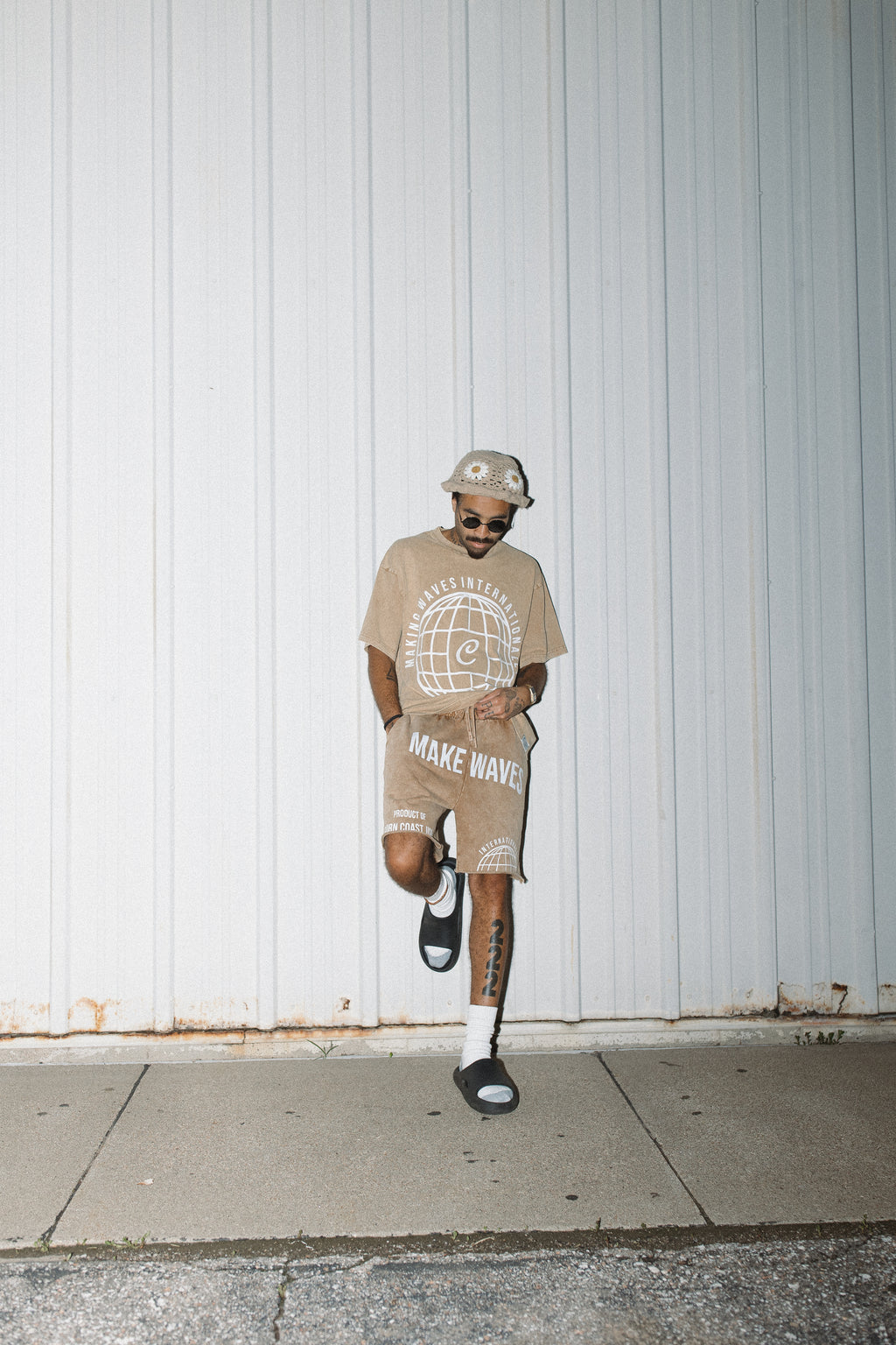 International Waves Short Sets Corn Coast