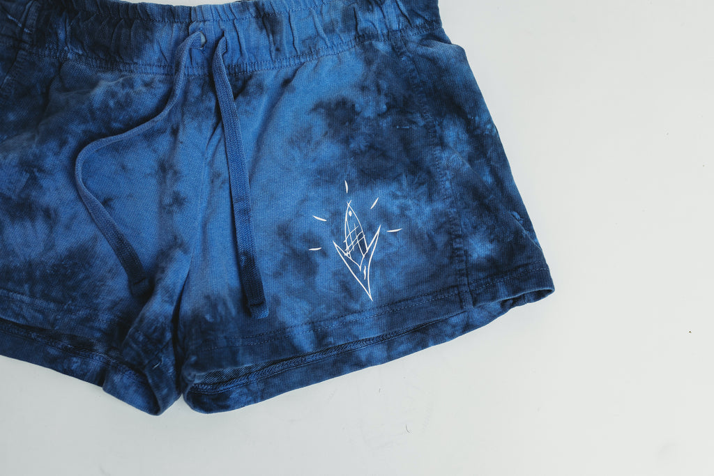 DENIM DYE SHORTS